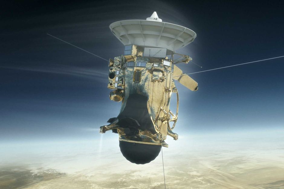 Cassini Spacecraft: What You Need to Know About NASA Probe’s Bold Mission Inside Saturn’s Rings